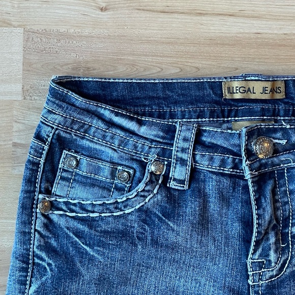 Y2K illegal jeans studded low rise capris - Picture 5 of 12